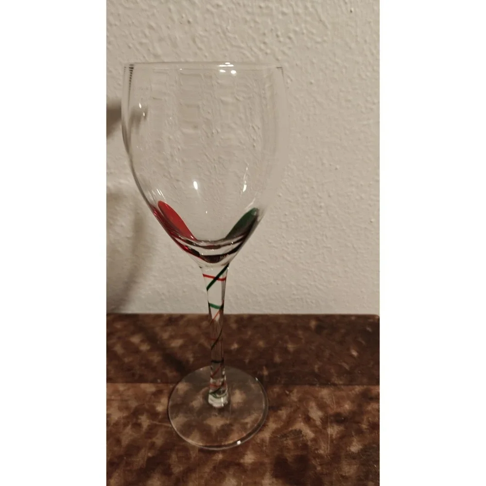 Pier 1‎ OPTIC RIBBON  Hand Blown Glass Wine Goblets Set Of 6 Christmas Red Green